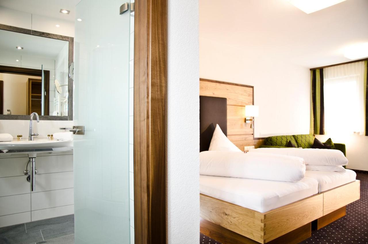 Hotel Garni Arosa Ишгъл Стая снимка