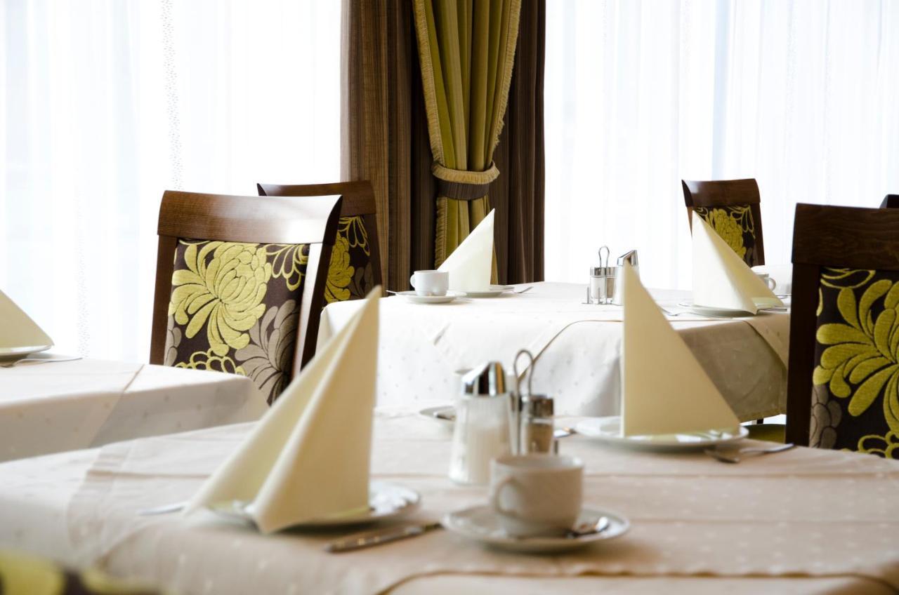Hotel Garni Arosa Ишгъл Екстериор снимка